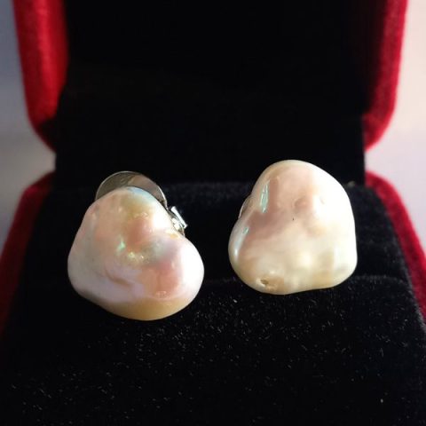 Heart Baroque Pearls